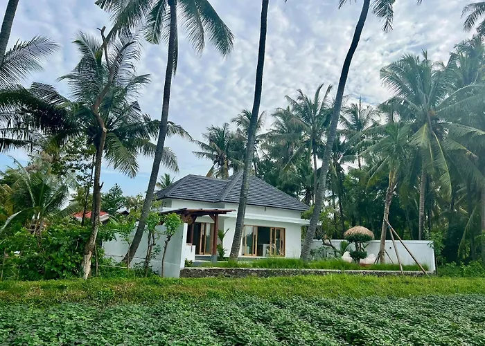 Padi-Padi Pool Villas